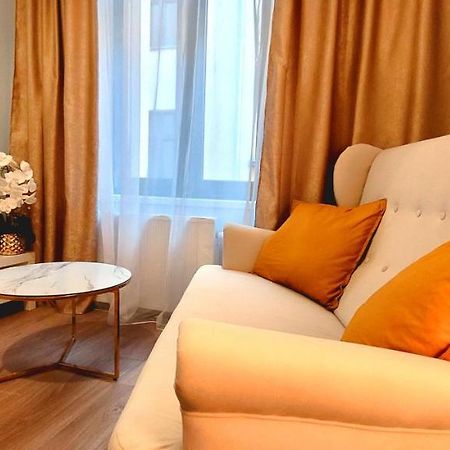 Apartament Zloty Apartment Grudziadz Bagian luar foto